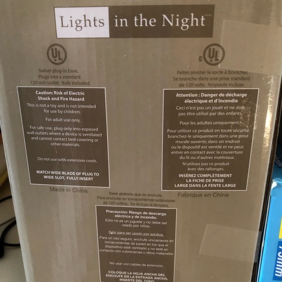 2/$25. Ceramic Nightlight - Christmas Mouse. New in package. - Picture 4 of 7